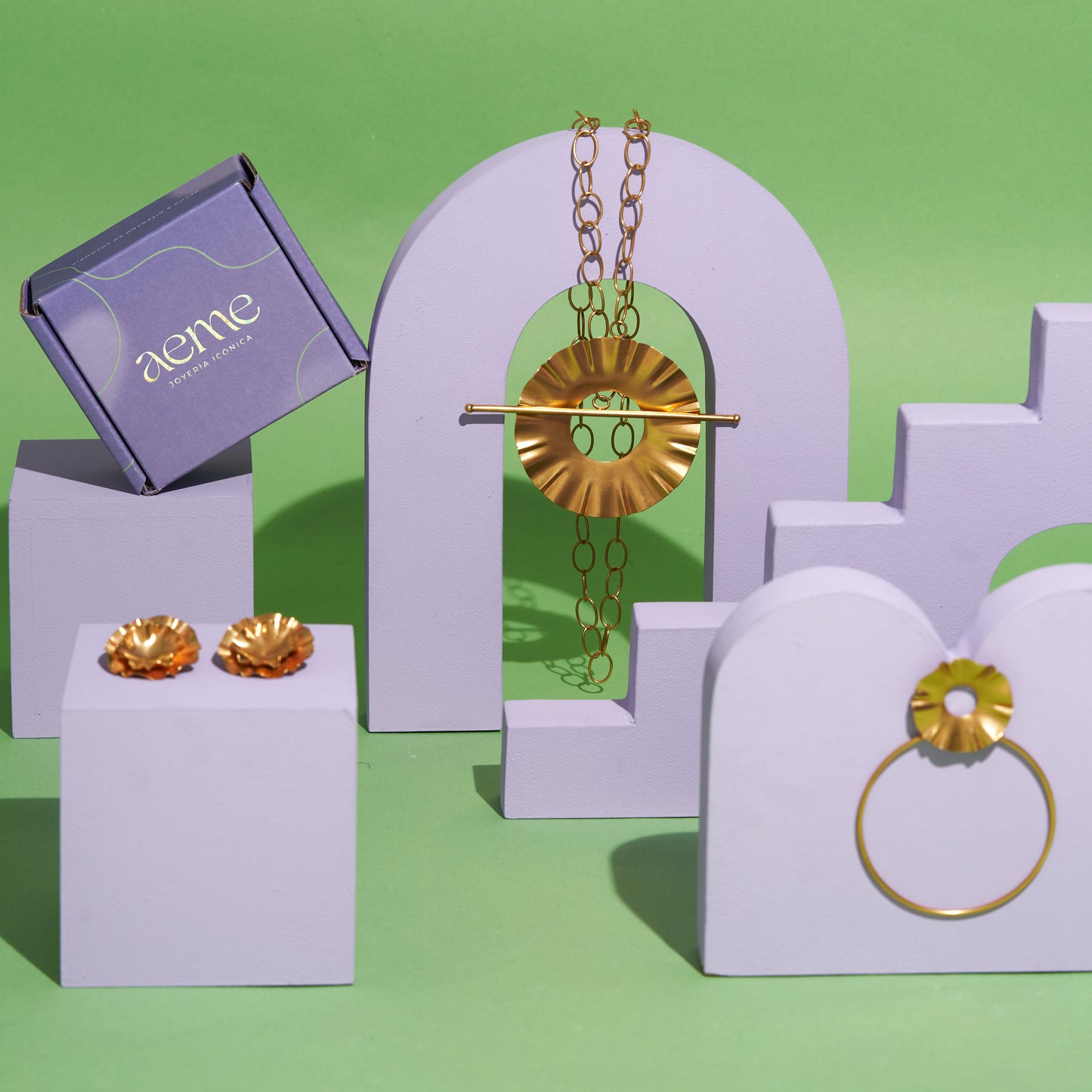 Big Petunia Necklace